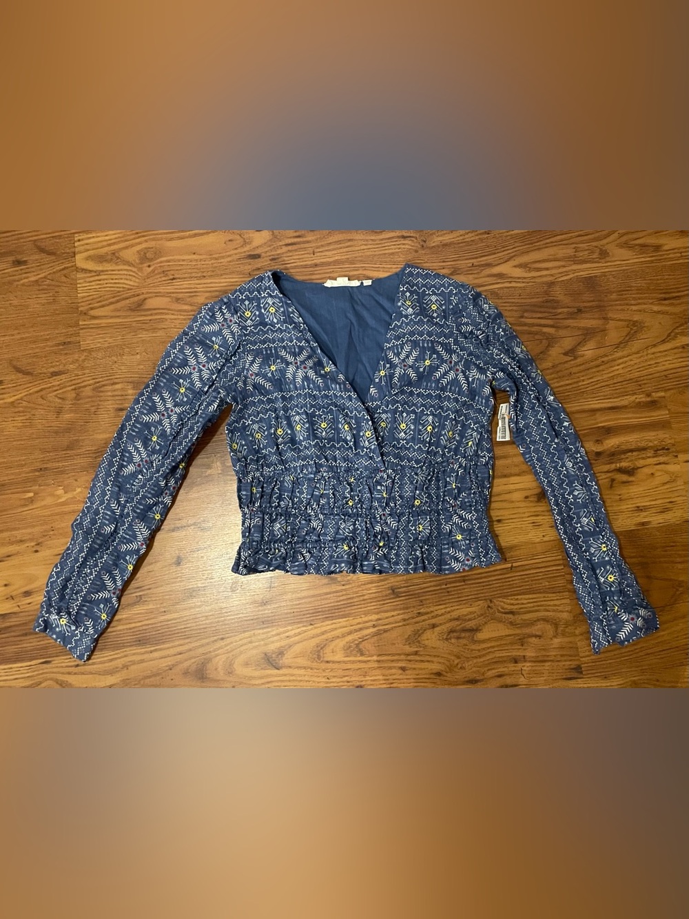 Women's Blue V-Neck Geometric Pattern Smocked Waist Top